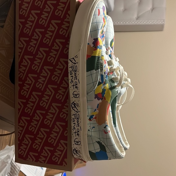 Vans Save Our Planet x Era 'World Map' Classic White/Multi-Color VN0A4BV4T2V - Picture 3 of 10